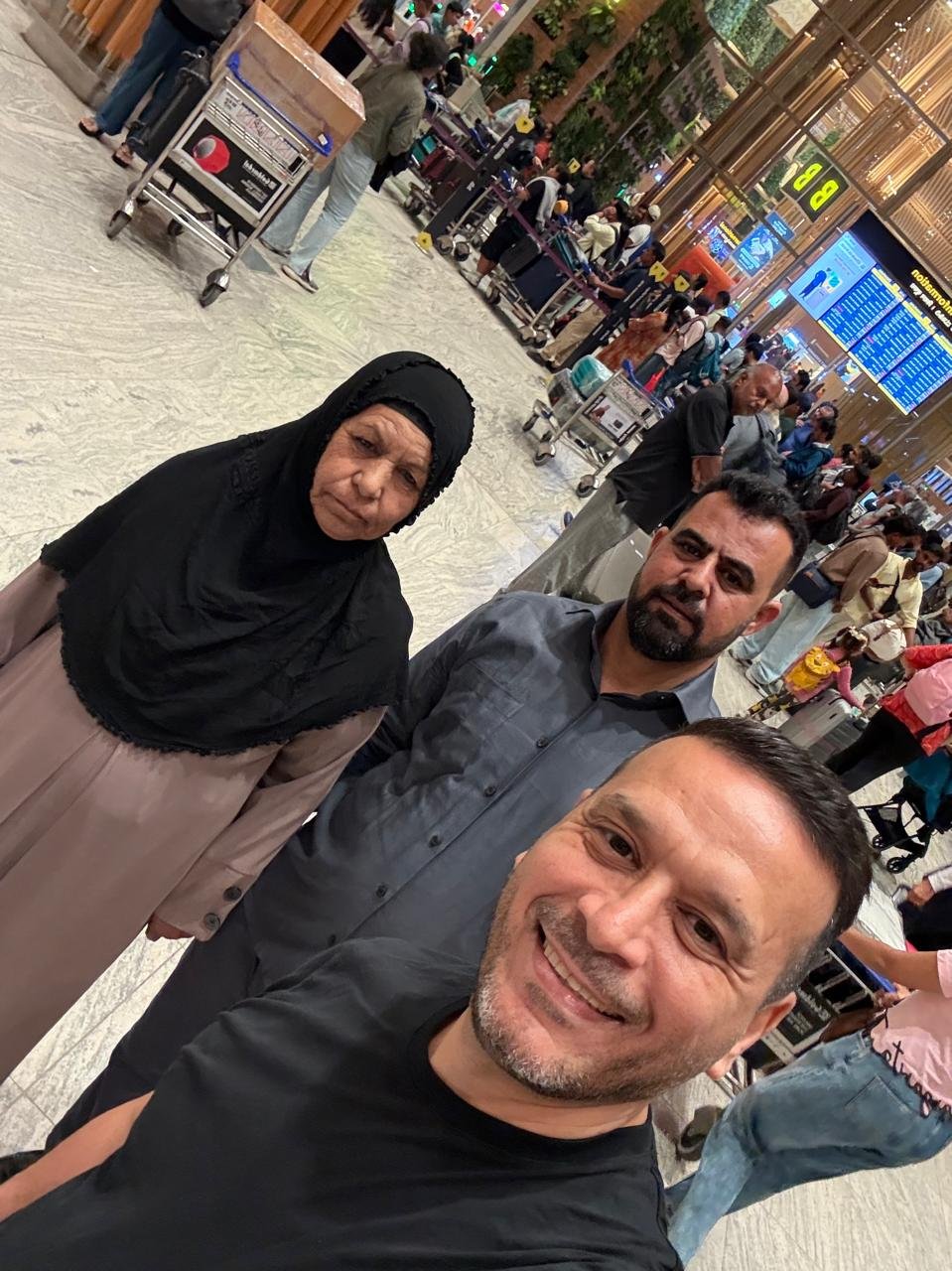 Mrs. Mushtaq from Iraq returning home after a successful medical journey at Aster International Hospitals, Bangalore